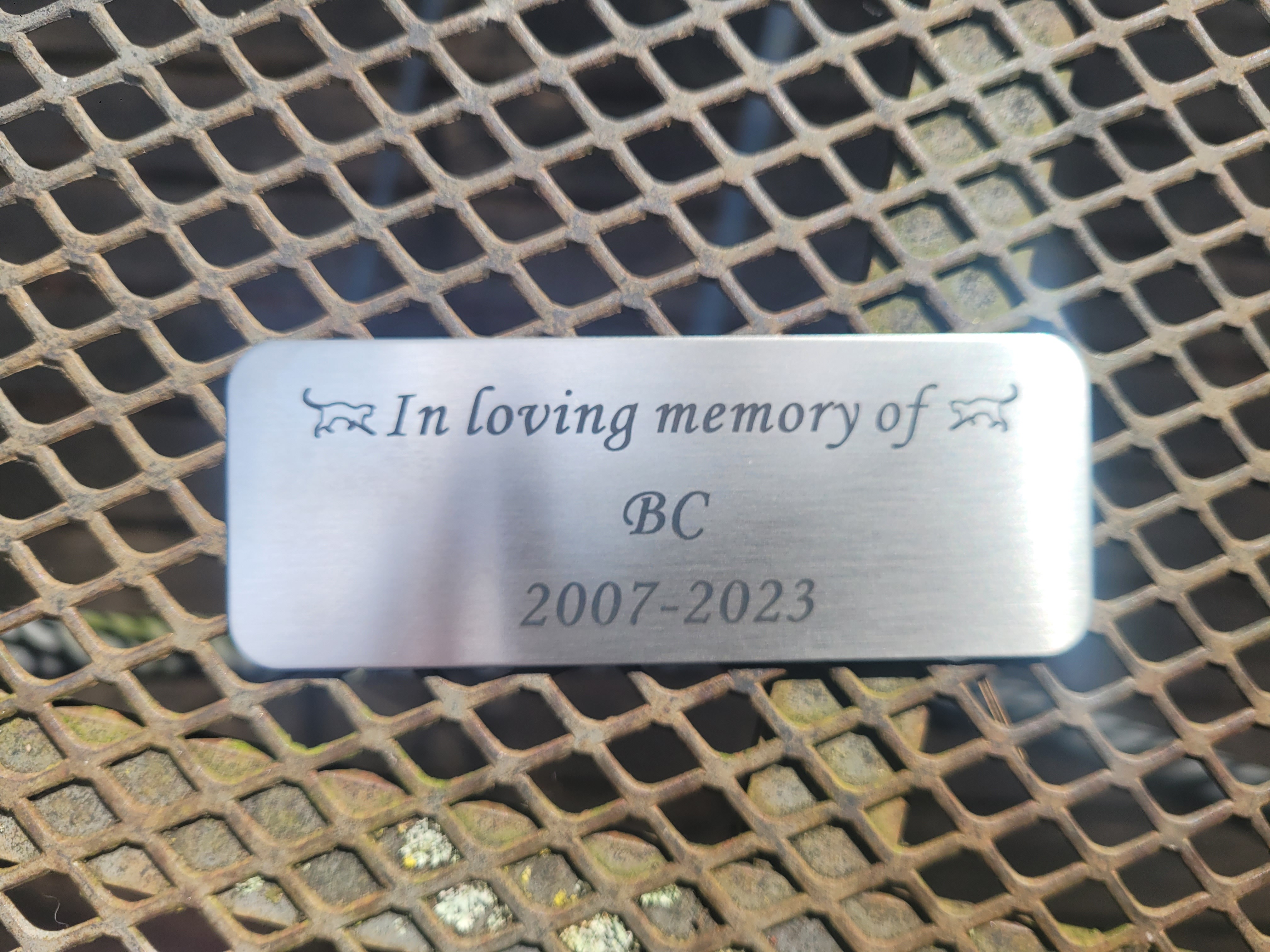 plaque.jpg
